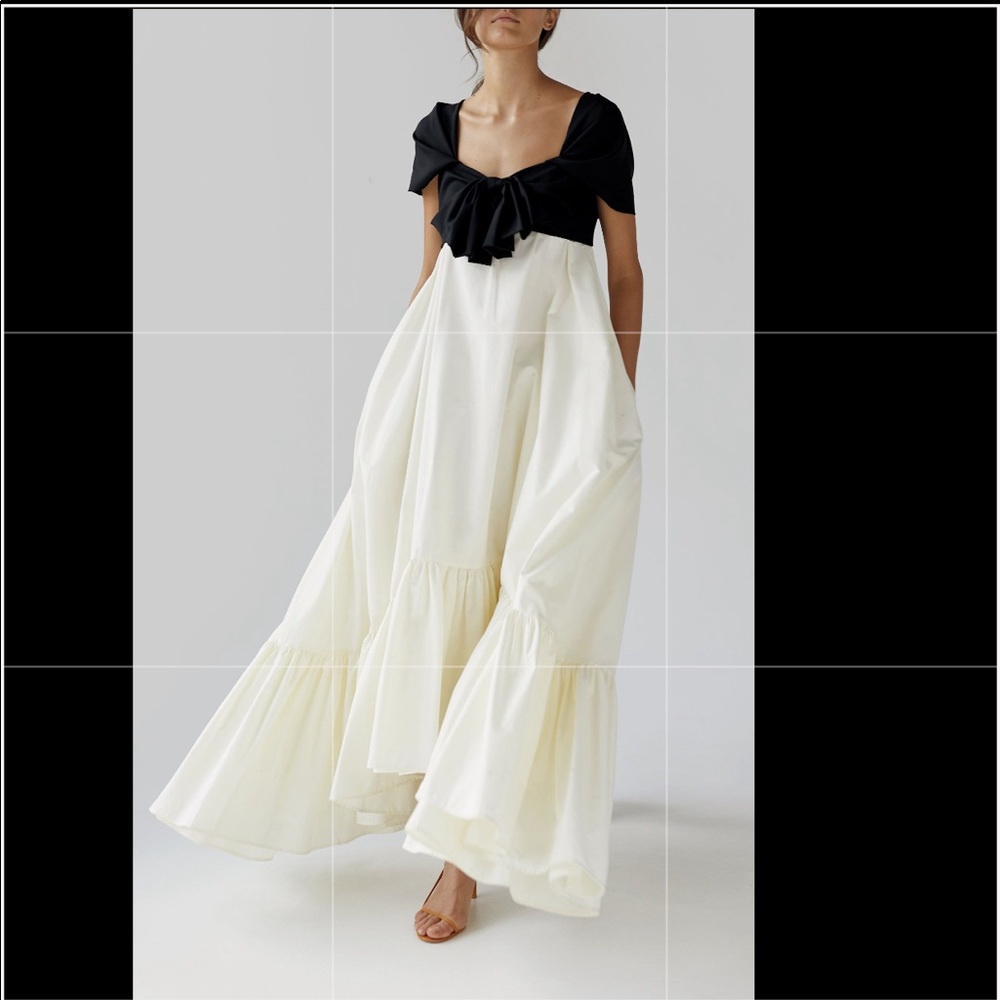 Anna October gown